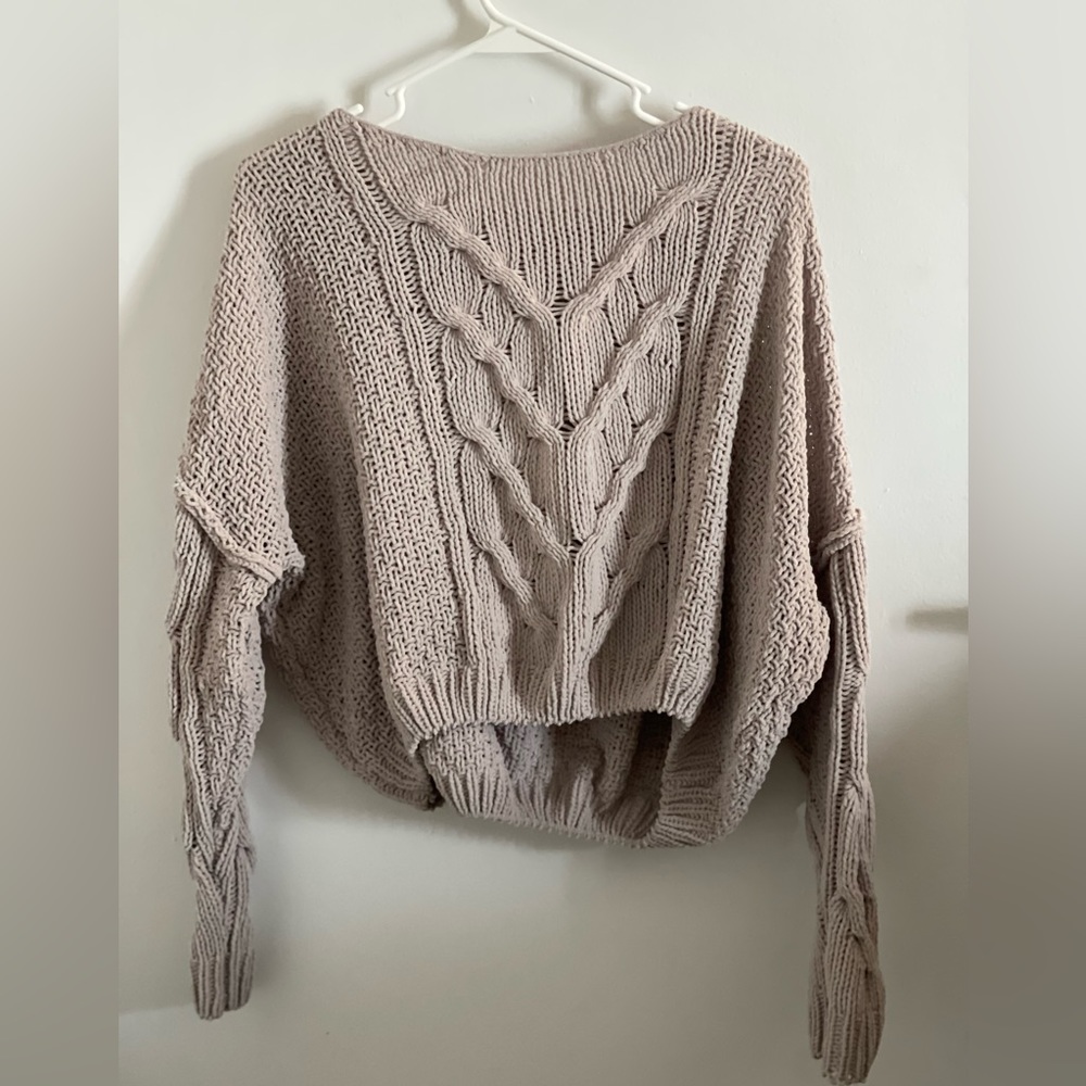 Woven Grey Sweater / Has holes as design so will need undershirt